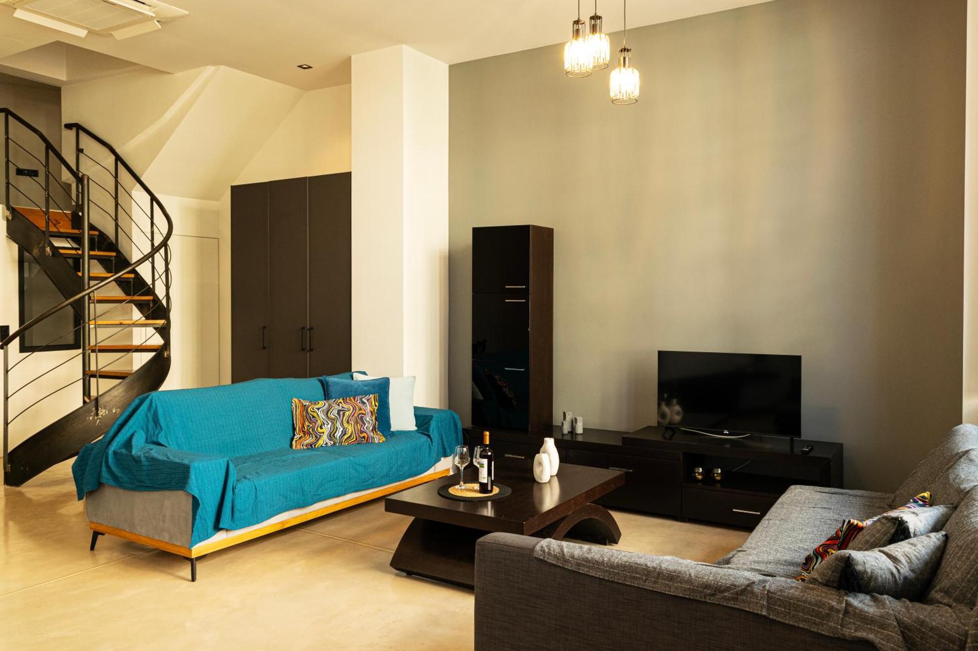 Mini Loft Apartment Kalamata Bagian luar foto
