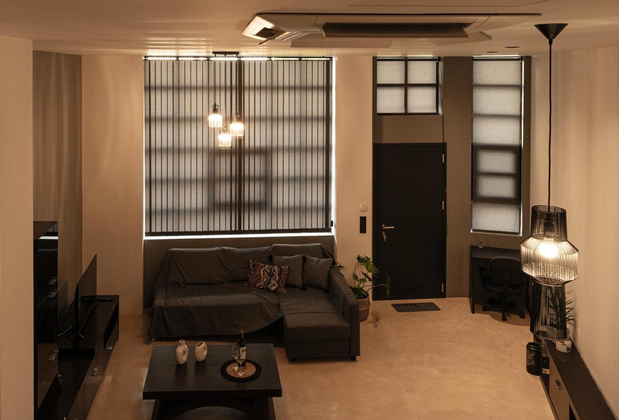 Mini Loft Apartment Kalamata Bagian luar foto
